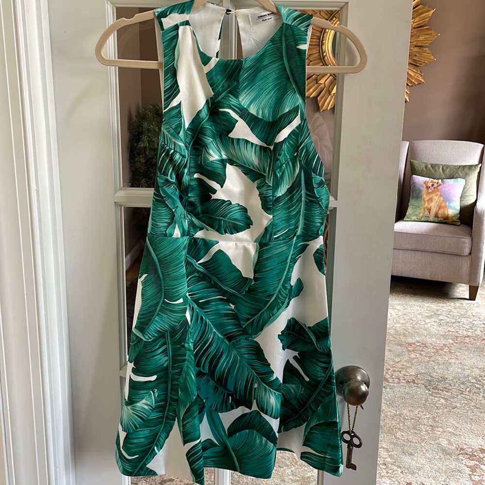 Palm dress